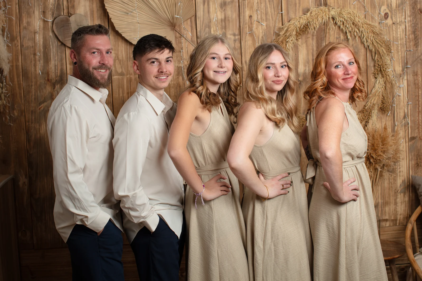 Portrait famille au studio de Rémi Kwieciak